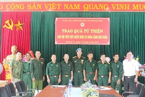 Trao 30 suất quà cho Hội Cựu chiến binh Mường La có hoàn cảnh khó khăn