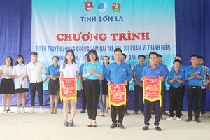 Tỉnh Đoàn: Tuyên truyền phòng chống xâm hại trẻ em, tội phạm vị thành niên và phòng chống bạo lực gia đình, mua bán người
