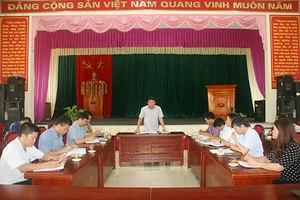 Ban Chỉ đạo phòng, chống bệnh dịch tả lợn châu Phi tỉnh làm việc tại huyện Mộc Châu