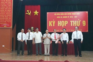 Kỳ họp thứ 9, HĐND huyện Thuận Châu khóa XX