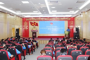 Gặp mặt kỷ niệm 25 năm Ngày thành lập Đoàn Khối các cơ quan tỉnh