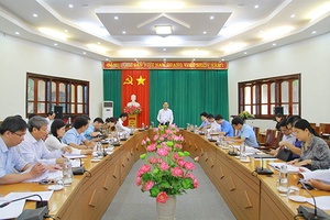 Họp bàn các giải pháp thu ngân sách quý IV năm 2019