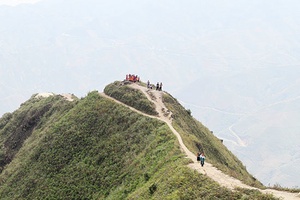 Về vùng cao Háng Đồng