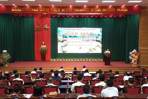 Yên Châu, Mai Sơn: Gặp mặt doanh nghiệp, doanh nhân nhân ngày Doanh nhân Việt Nam năm 2019