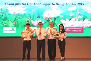 Trao giải lần thứ 2 Cuộc thi tìm hiểu 90 năm lịch sử Đảng