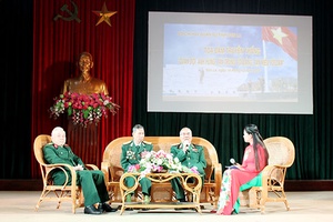 Bộ CHQS tỉnh: Toạ đàm truyền thống “Quân đội anh hùng, tận trung với Đảng, tận hiếu với dân”