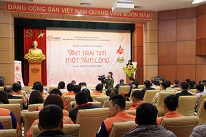 Hưởng ứng Chương trình "Tuần Lễ hồng EVN" lần thứ V 