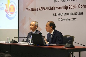 Thuyết trình về Năm Chủ tịch ASEAN 2020 của Việt Nam