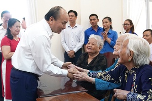 Không để hộ gia đình nào thiếu Tết