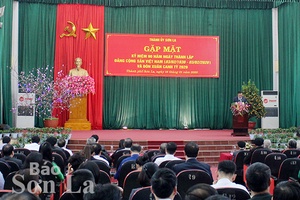 Thành ủy: Gặp mặt Kỷ niệm 90 năm Ngày thành lập Đảng Cộng sản Việt Nam