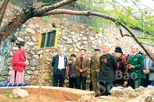 Những người kể chuyện lịch sử
