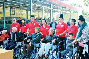 Kết nối những vòng tay nhân ái
