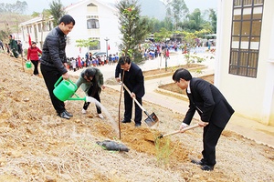 Phù Yên: Phát động Tết trồng cây Xuân Canh Tý 2020