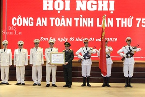 Công an Sơn La học và làm theo Bác