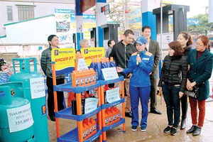 Chi nhánh Xăng dầu Sơn La: Khai mạc Ngày hội bán hàng