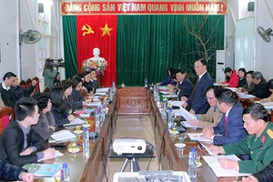 Các đồng chí lãnh đạo tỉnh làm việc với Tập đoàn TH