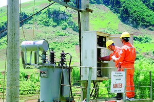 Thực hiện tốt các giải pháp đưa điện lưới quốc gia về vùng nông thôn