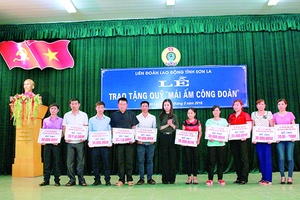 Nâng cao vị thế của Công đoàn từ chăm lo việc làm, đời sống của người lao động