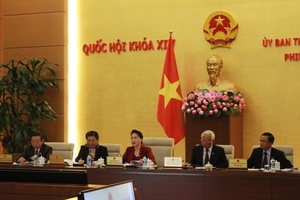 Thảo luận cơ chế nâng cao hiệu quả phối hợp giám sát và phản biện xã hội