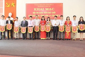 Khai mạc Hội thi giáo viên dạy giỏi cấp tiểu học năm học 2016-2017