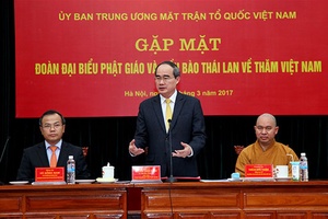 Đồng chí Nguyễn Thiện Nhân tiếp đoàn đại biểu Phật giáo và kiều bào Thái Lan