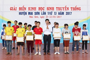 Mai Sơn: Giải điền kinh học sinh truyền thống lần thứ XI năm 2017