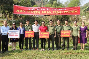 Khởi công xây dựng nhà tình nghĩa cho gia đình liệt sỹ Lường Phát Chiêm