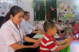 Quan tâm bảo hiểm y tế  cho học sinh sinh viên