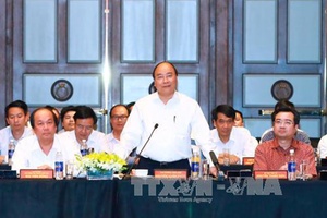 Thủ tướng Nguyễn Xuân Phúc làm việc với nhà đầu tư tại Phú Quốc, Kiên Giang
