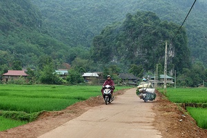 Đảng bộ xã Chiềng Khoang chú trọng công tác phát triển đảng viên