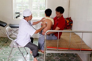 Quan tâm chăm sóc sức khỏe  người dân từ tuyến y tế cơ sở