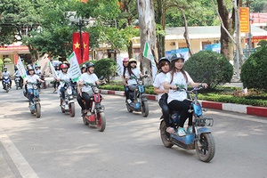 Phát động chương trình thi đua “Gia đình tiết kiệm điện Thành phố Sơn La năm 2017”