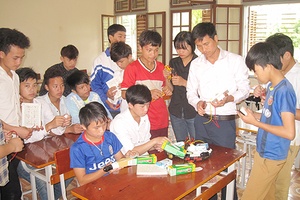 Công đoàn cơ sở Trung tâm GDNN-GDTX huyện Mai Sơn: Quan tâm chăm lo đời sống mọi mặt cho đoàn viên