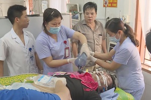 Đồn Công an Co Mạ: Một chiến sỹ bị thương nặng khi truy bắt tội phạm ma túy