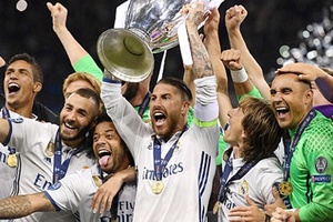 Real Madrid hóa giải “lời nguyền trên vương miện”