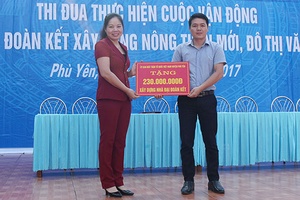 Phù Yên: Phát động thi đua thực hiện cuộc vận động “Toàn dân đoàn kết xây dựng nông thôn mới, đô thị văn minh”