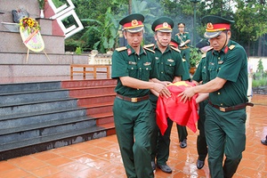 Huyện Mai Sơn:  Lễ truy điệu và an táng hài cốt liệt sỹ