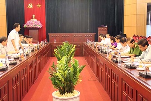Đoàn giám sát Ủy ban về các vấn đề xã hội của Quốc hội làm việc với UBND tỉnh
