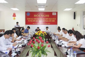 Bảo hiểm xã hội và Bưu điện tỉnh:  Đánh giá công tác thu, chi, tiếp nhận hồ sơ và  trả kết quả BHXH, BHYT qua Bưu điện   