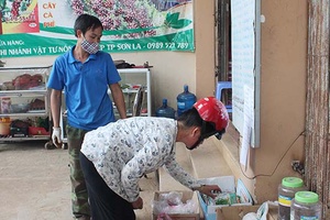 Toàn tỉnh: Tổng mức bán lẻ hàng hóa đạt gần 1.400 tỷ đồng