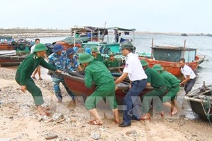 Thủ tướng kêu gọi đồng bào, chiến sỹ cần đề cao cảnh giác, sẵn sàng ứng phó với thiên tai