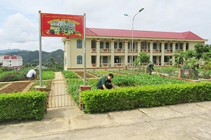 Điểm sáng xây dựng doanh trại chính quy, xanh, sạch, đẹp