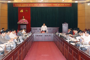 Họp giao ban về rà soát các chỉ tiêu kinh tế - xã hội