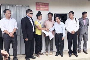 Tiếp thêm nghị lực cho người không may mắn