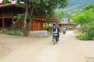 Về Piềng Lán