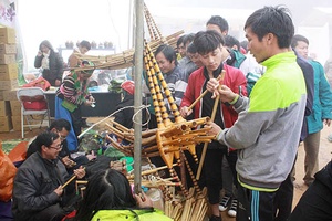 Ngày hội văn hóa, thể thao và du lịch gắn với Hội chợ thương mại vùng cao Bắc Yên năm 2017