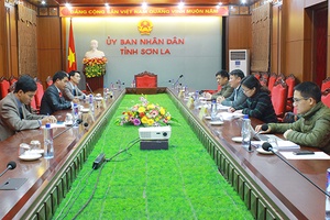 UBND tỉnh làm việc với Đoàn công tác của Viện Nghiên cứu và Ứng dụng nông nghiệp hữu cơ