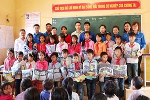 Đoàn Thanh niên Khối các cơ quan tỉnh: Tổ chức hoạt động tình nguyện tại xã Suối Tọ