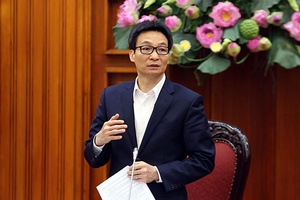 Phó Thủ tướng Vũ Đức Đam: Coi trọng hơn nữa việc giáo dục đạo đức, nếp sống cho học sinh