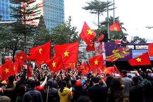 Hà Nội trong màu cờ Tổ quốc